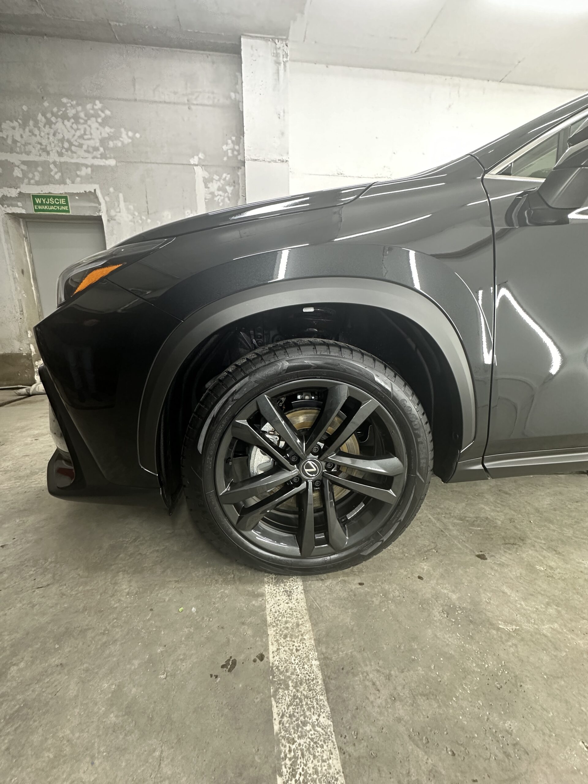 20231208_172146270_iOS