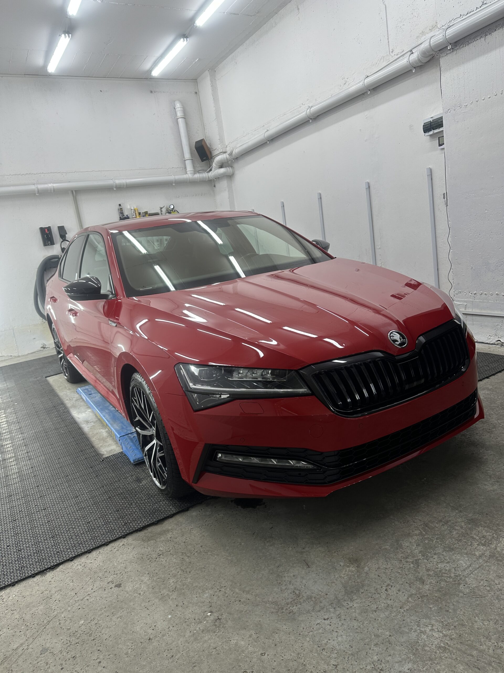 20241214_110521357_iOS